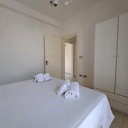 Casa Luigi A 400m Dalla Sabbia Holiday home Lido Marini